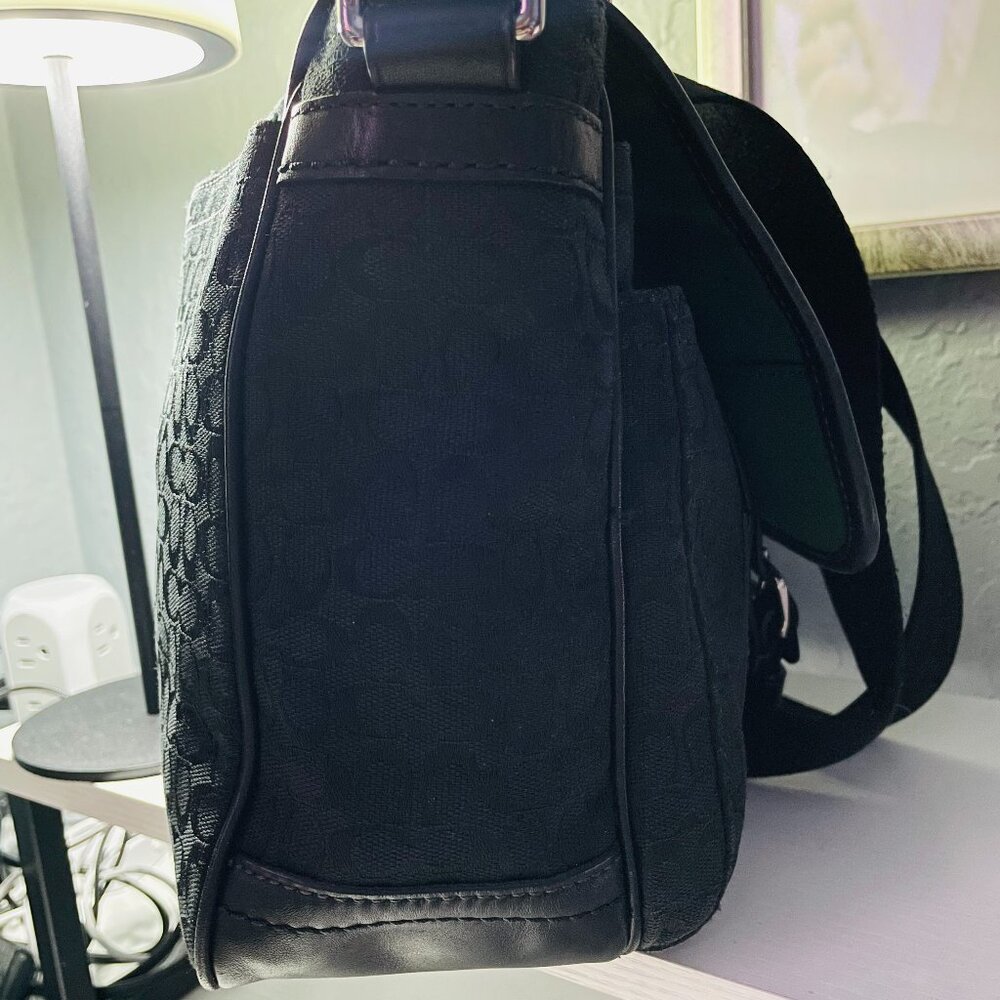 COACH Black Signature Messenger Crossbody Work Travel Bag - Picture 12 of 13